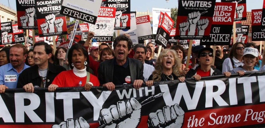 Απεργία στο Χόλιγουντ: Κοντά σε συμφωνία με τα στούντιο οι σεναριογράφοι 