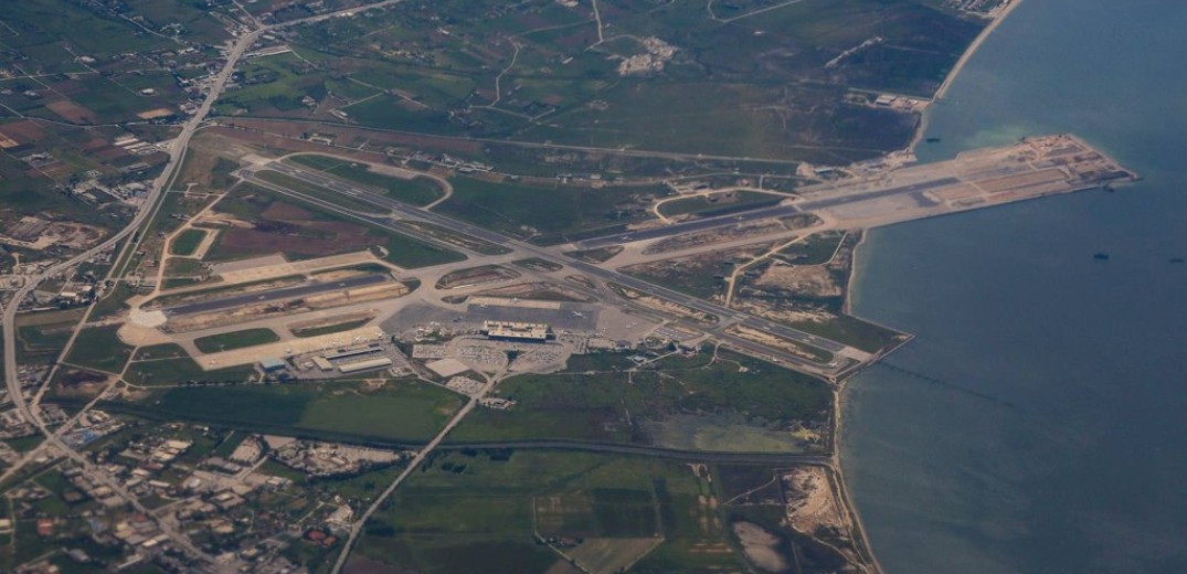Σε λειτουργία ο νέος διάδρομος προσαπογειώσεων στο αεροδρόμιο «Μακεδονια»