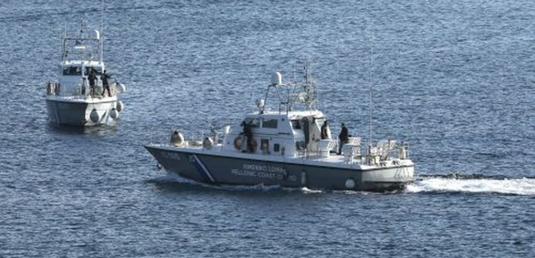 Θρίλερ με ναυάγιο ανοιχτά της Κρήτης-Αγνοούνται τέσσερις άνθρωποι