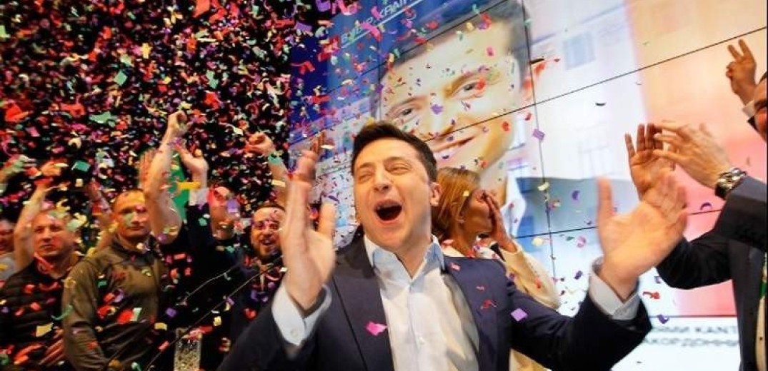 Ο Ζελένσκι εξελέγη πανηγυρικά πρόεδρος της Ουκρανίας