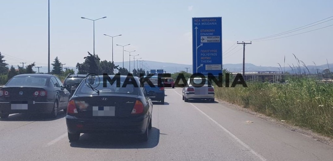 Κυκλοφοριακό χάος και σήμερα στις εξόδους της Θεσσαλονίκης