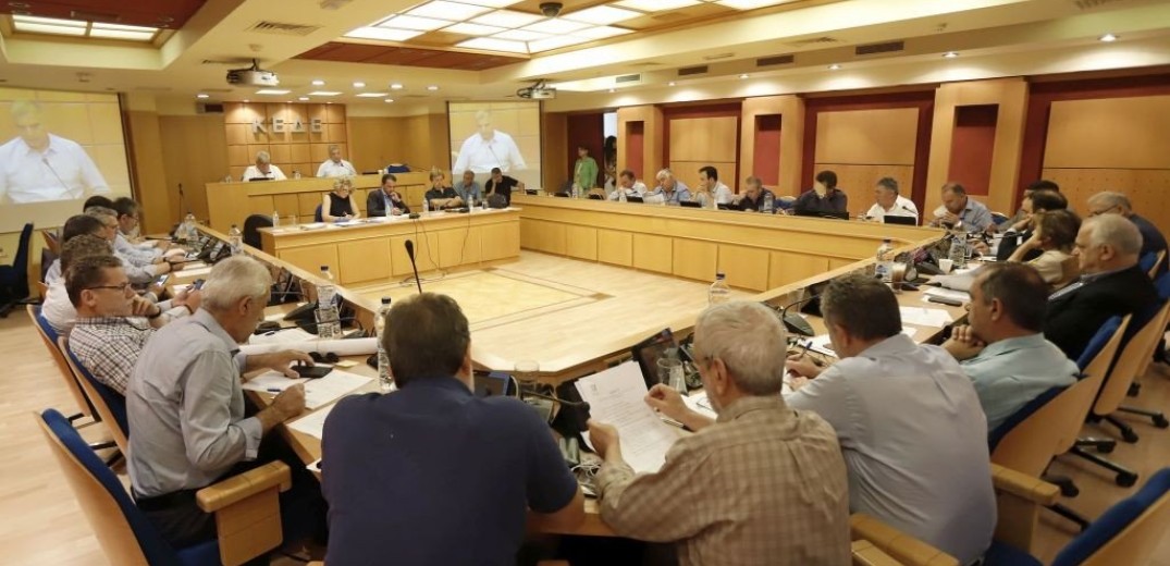 Ομόφωνα το ΔΣ της ΚΕΔΕ ζητά την αναστολή της απόφασης του υπουργού Παιδείας για τα νηπιαγωγεία  