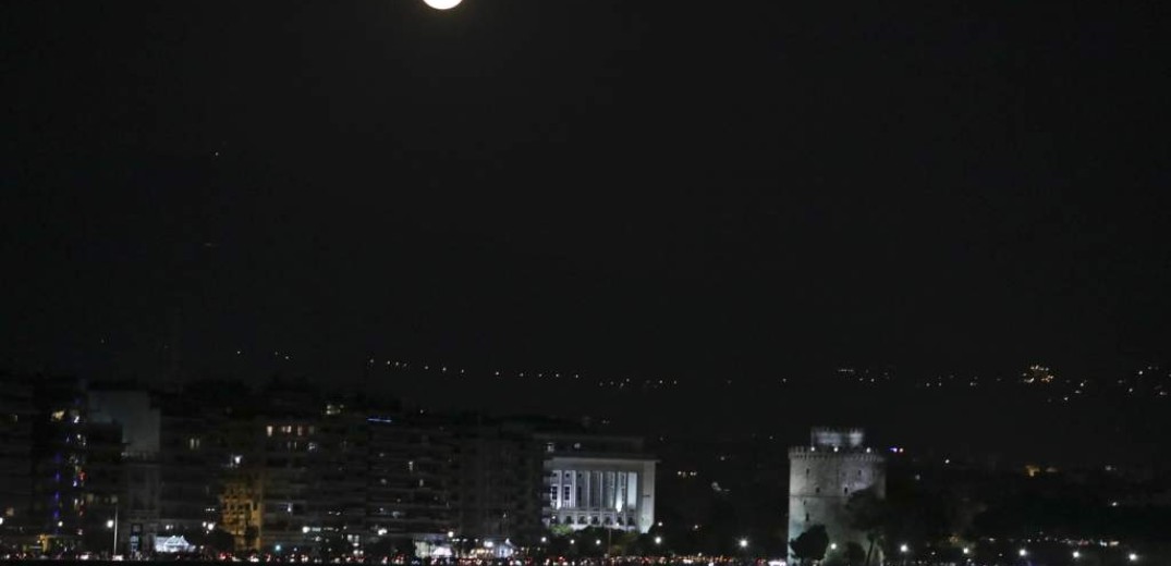 Έρχεται το μεγαλύτερο full moon πάρτι στη Θεσσαλονίκη&#33; 