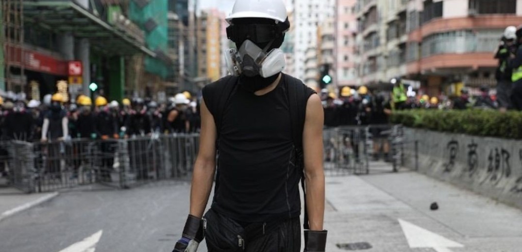 Ξανά δακρυγόνα κατά των διαδηλωτών στο Χονγκ Κονγκ
