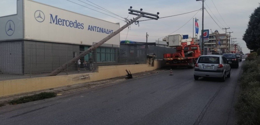  Φορτηγό... έκοψε το ρεύμα σε περιοχή της Θεσσαλονίκης (Βίντεο-φωτ.)