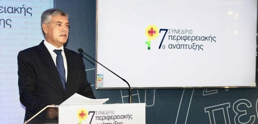   Κ. Αγοραστός: «Η Ελλάδα δεν μπορεί να διοικείται από ένα τετράγωνο πέριξ της πλατείας Συντάγματος»