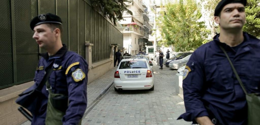  Θεσσαλονίκη: Εισβολή Ρουβίκωνα στο Τουρκικό Προξενείο 