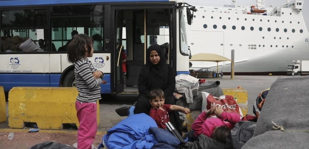Σε δομές φιλοξενίας της ενδοχώρας ακόμη 58 πρόσφυγες και μετανάστες