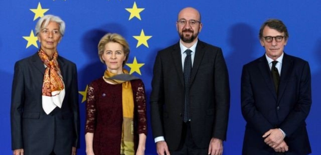Οι ηγέτες της ΕΕ συγχαίρουν με τιτιβίσματα την πρώτη γυναίκα πρόεδρο της Ελλάδας