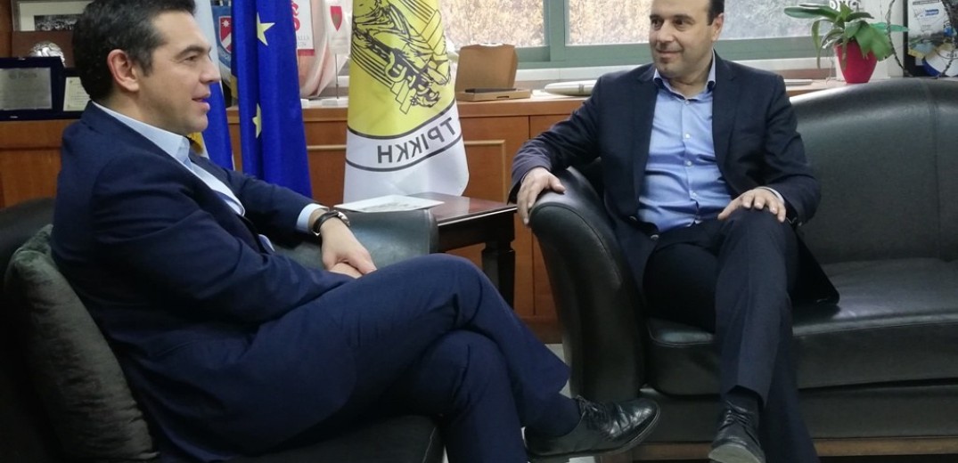 Με τον νέο πρόεδρο της ΚΕΔΕ συναντήθηκε ο Αλ. Τσίπρας