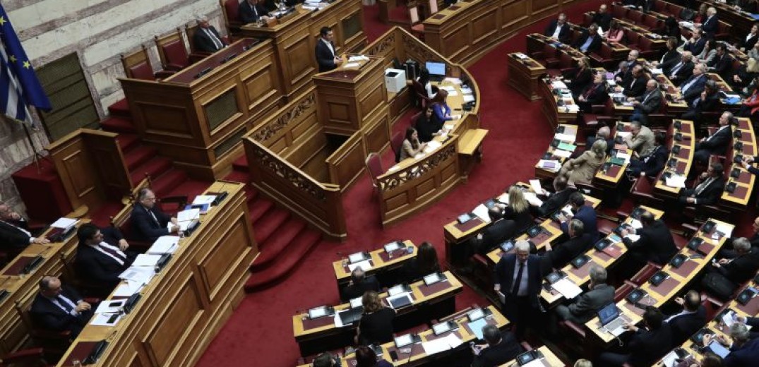 Βουλή: Ψηφίστηκε το νομοσχέδιο για την εκλογή βουλευτών