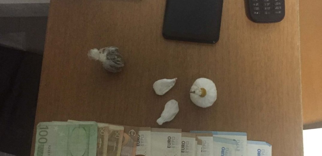 Κοκαΐνη στο σπίτι του στους Αμπελόκηπους έκρυβε ένας 29χρονος (φωτ)