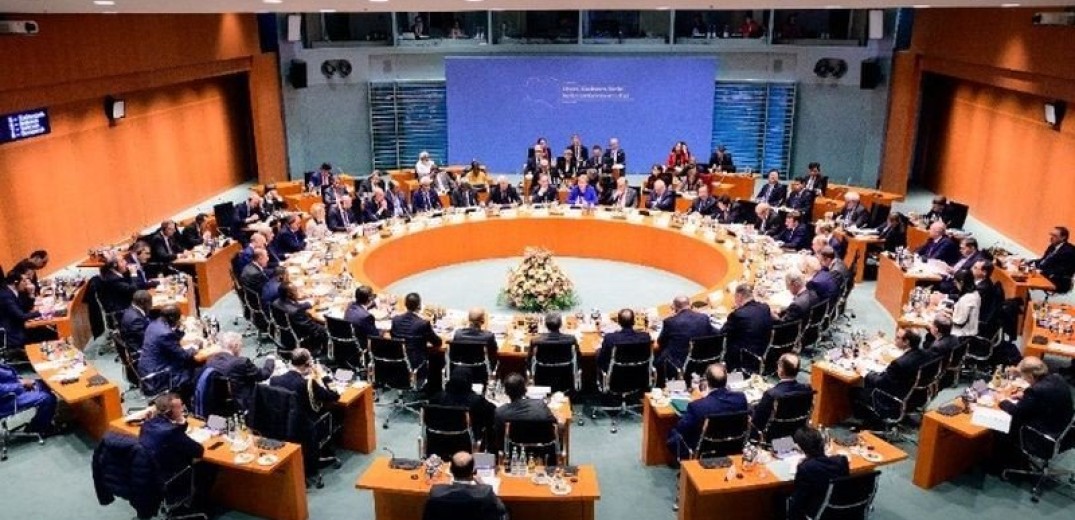 Διάσκεψη του Βερολίνου: Συμφώνησαν σε κατάπαυση του πυρός και εμπάργκο όπλων