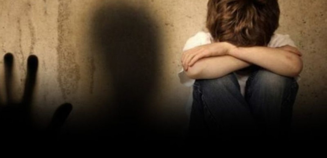 Φρίκη στη Δράμα: Συνελήφθη για τον βιασμό του ανήλικου γιου της συντρόφου του 