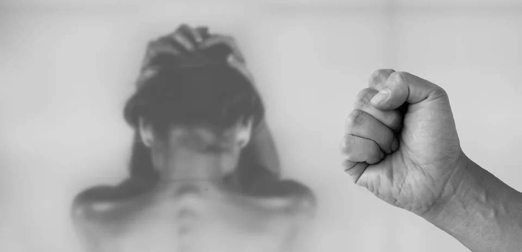 Ενδοοικογενειακή Βία: Βάλε τέλος στον εφιάλτη της κακοποίησης 