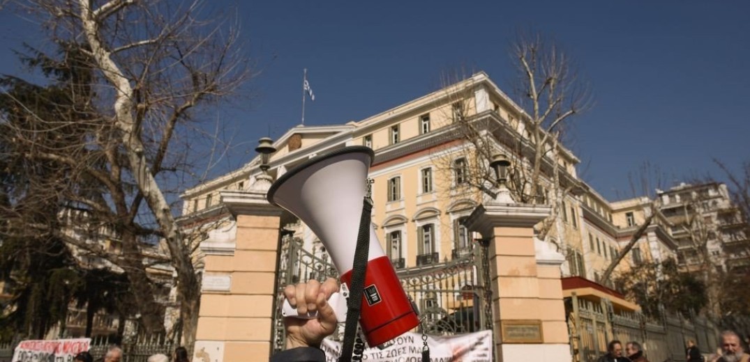 Θεσσαλονίκη: Κινητοποιήσεις γονέων και εκπαιδευτικών για την ασφαλή επαναλειτουργία των σχολείων