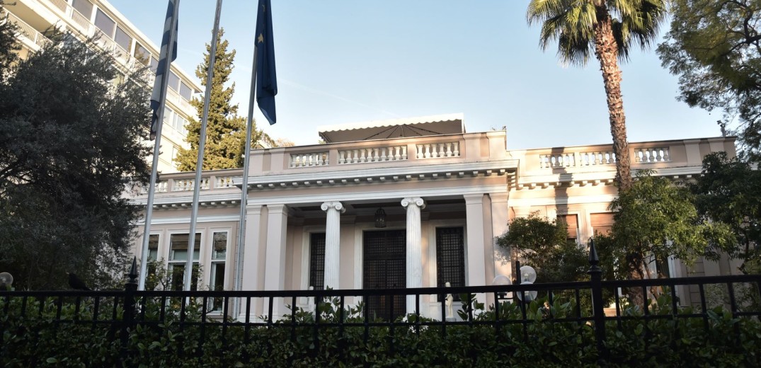 Ελληνική Λύση: Σε μία «κυβέρνηση αρίστων», όλοι οι άριστοι χωρούν, φτιάχνοντας 3-4 υφυπουργεία