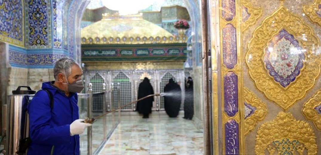 Ανοίγει ναούς, επιχειρήσεις και χώρους πολιτισμού το Ιράν