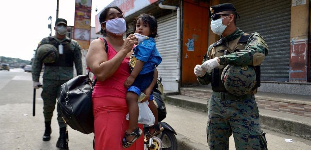 Απομακρύνθηκαν 100 πτώματα από σπίτια στο Εκουαδόρ