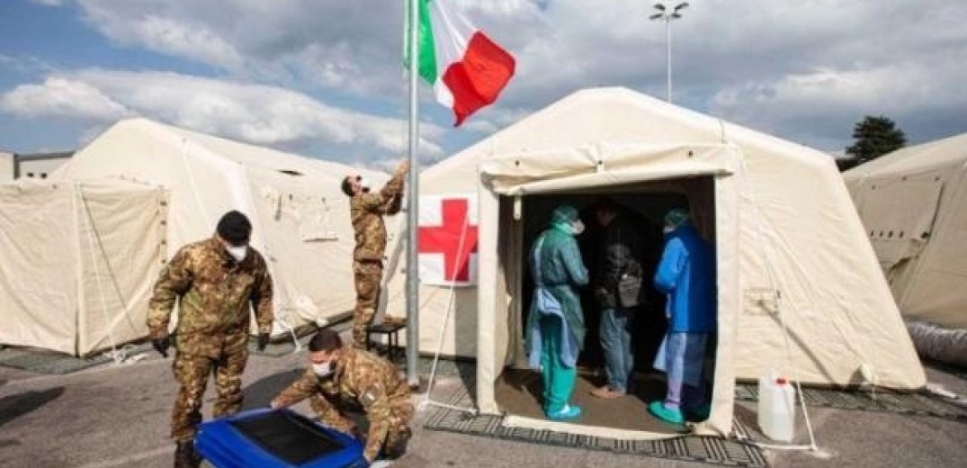 Ιταλία-Κορονοϊός: «Είμαστε ένα βήμα πριν από την κατάρρευση», λέει ο Ντε Λούκα
