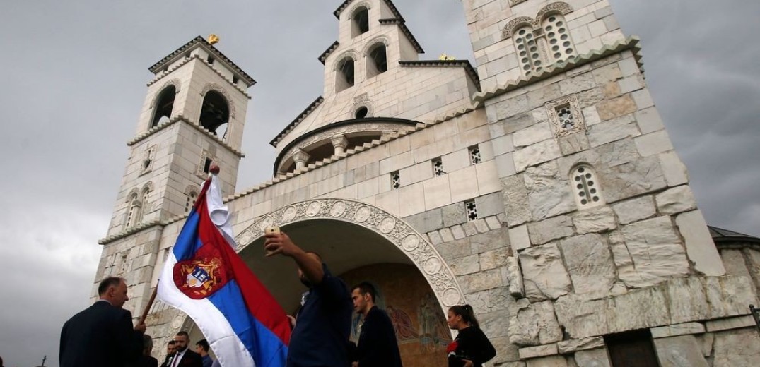 Σερβία: Η Εκκλησία δεν συμμορφώνεται και συνεχίζει τις λειτουργίες