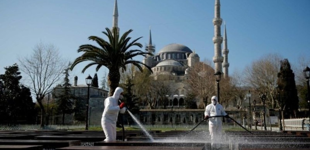 Τουρκία: Σε καραντίνα 15 πόλεις το Σαββατοκύριακο 