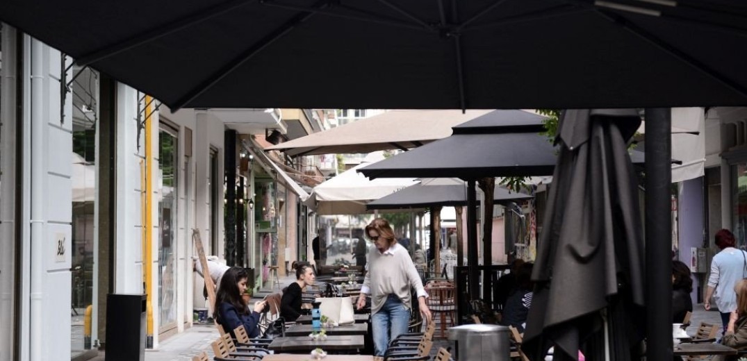 Θεσσαλονίκη: Φόβοι για λουκέτα σε 2.000 καφέ-μπαρ λόγω ωραρίου και ματαίωσης ΔΕΘ