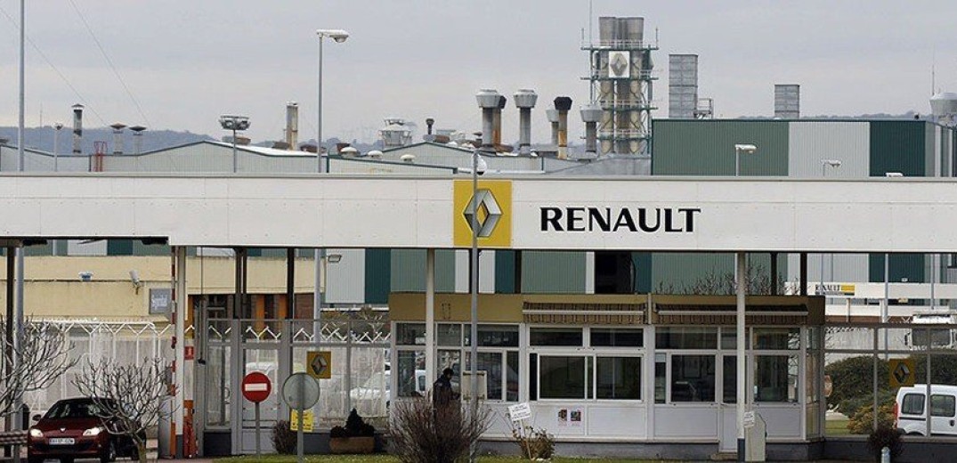 Γαλλία: Η Renault θα μπορούσε να εξαφανιστεί αν δε λάβει βοήθεια