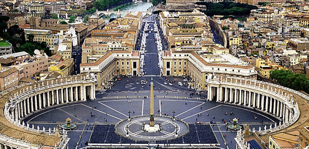 Ιταλικά ΜΜΕ: Τρία θραύσματα του Παρθενώνα επιστρέφονται από το Βατικανό στην Ελλάδα