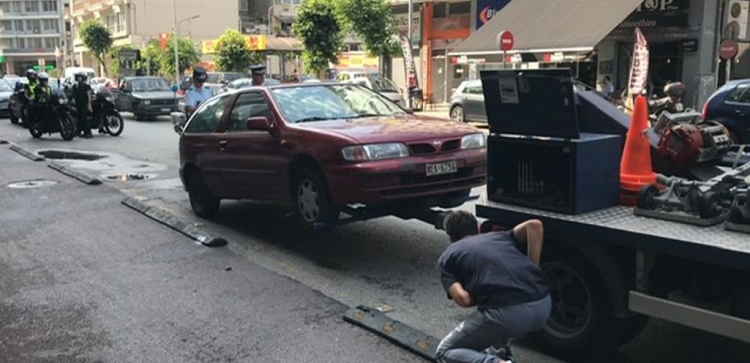 Θεσσαλονίκη: Έλεγχοι τροχαίας και δημοτ. αστυνομίας για το παράνομο πάρκινγκ στο κέντρο (Βίντεο, φωτ.)