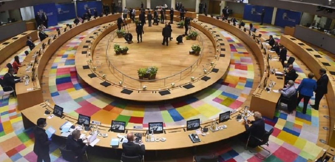 Σύνοδος Κορυφής ΕΕ: Έκλεισε η συμφωνία για το Σχέδιο Ανάκαμψης