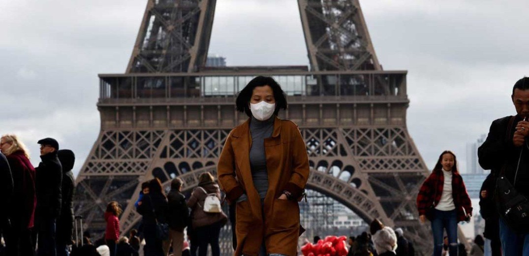Γαλλία - κορονοϊός: Το Παρίσι επιβάλλει τη χρήση μάσκας σε εξωτερικούς χώρους