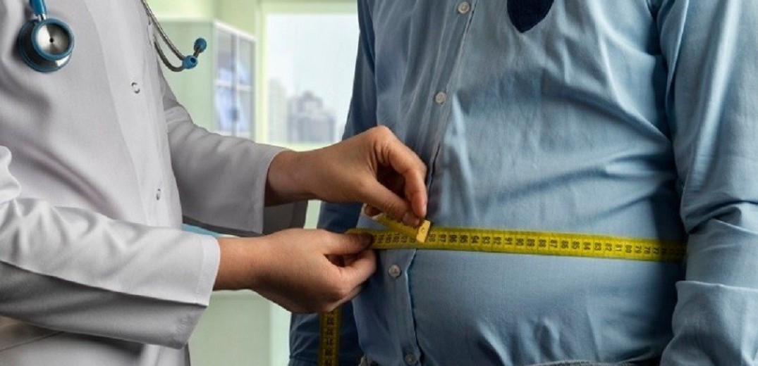 Παχυσαρκία: Ευθύνεται για διπλάσιο κίνδυνο μακρόχρονης παραμονής ή θανάτου σε ΜΕΘ από Covid-19