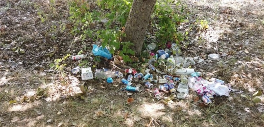 Κομοτηνή: Εργασίες καθαριότητας στο άλσος της Νυμφαίας