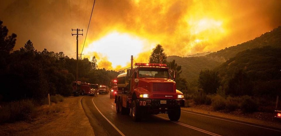 ΗΠΑ: Γιγαντιαία πυρκαγιά στην Καλιφόρνια - Απομακρύνονται εκατοντάδες κάτοικοι (Φωτ.)