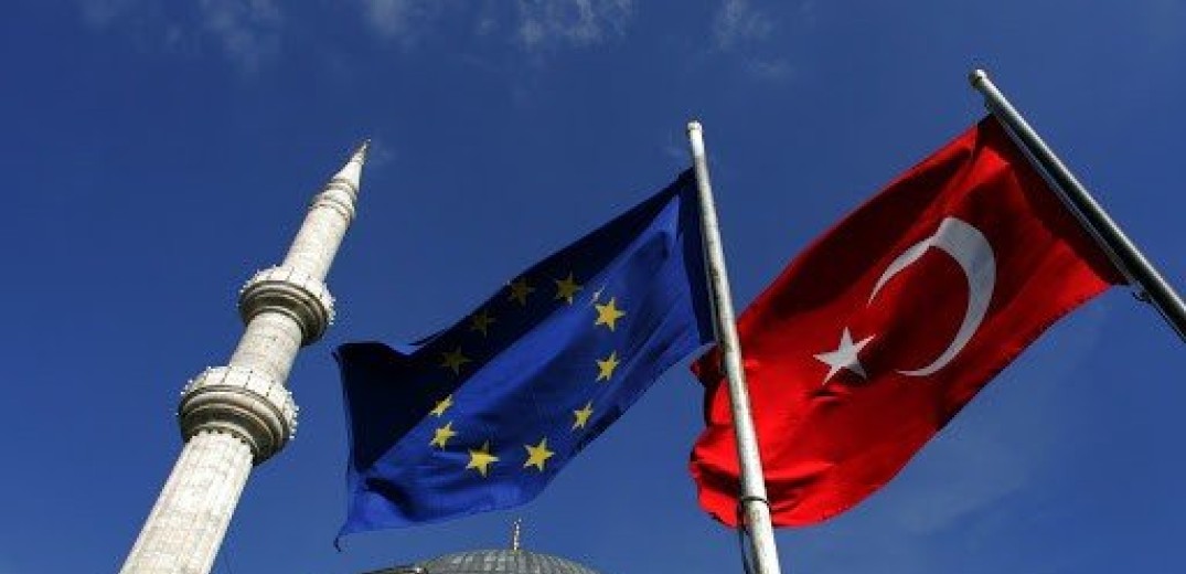 ΕΚ: «Ανάγκη για &#x27;εναλλακτικό και ρεαλιστικό πλαίσιο&#x27; για τις σχέσεις ΕΕ-Τουρκίας»