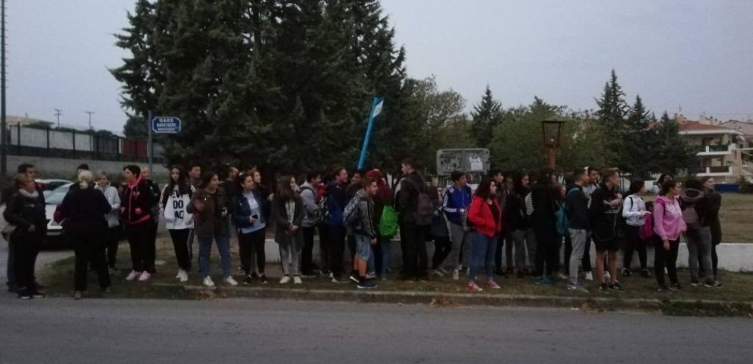 Μετακίνηση μαθητών στο νομό Θεσσαλονίκης: Παλιό πρόβλημα, ίδια λύση