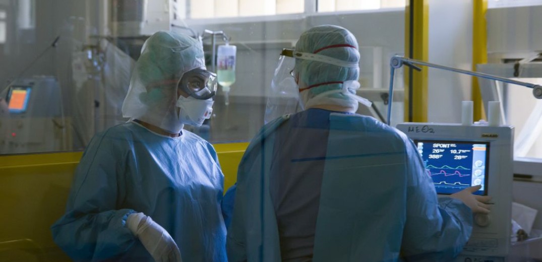 «Αρνητικές» ξανά οι κλινικές στα νοσοκομεία – Ουρές για τα χειρουργεία