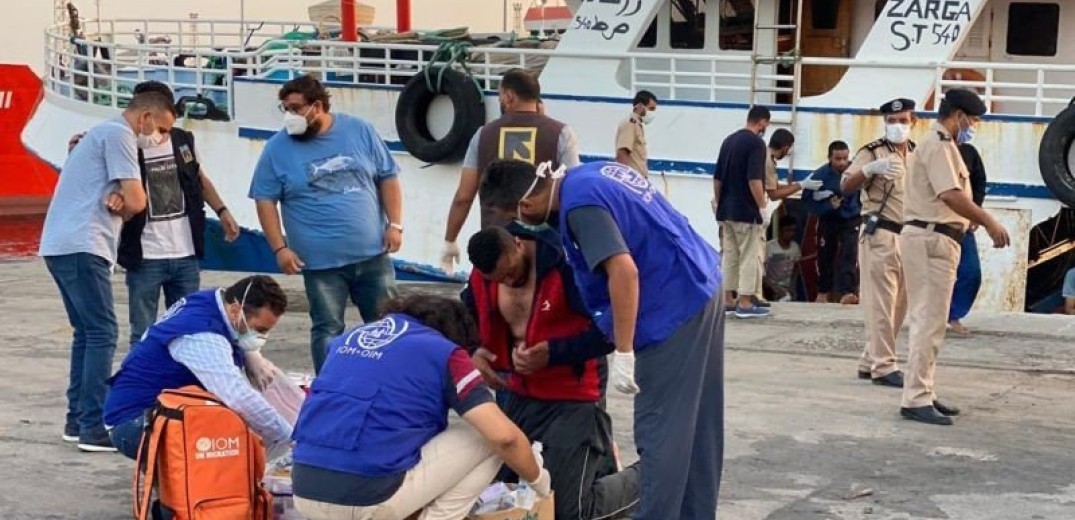 Τρεις μετανάστες πνίγηκαν και 13 αγνοούνται από ναυάγιο πλεούμενου ανοικτά της Λιβύης