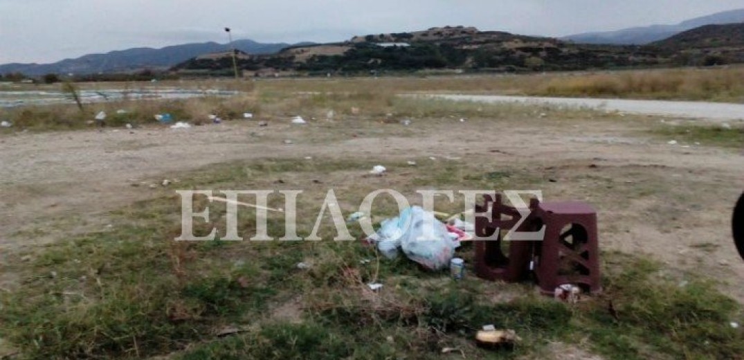 Γέμισε σκουπίδια η παραλία Οφρυνίου