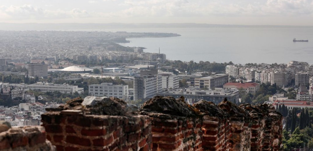 Σημαντική επιβράδυνση στη μείωση του ιικού φορτίου στα λύματα της Θεσσαλονίκης