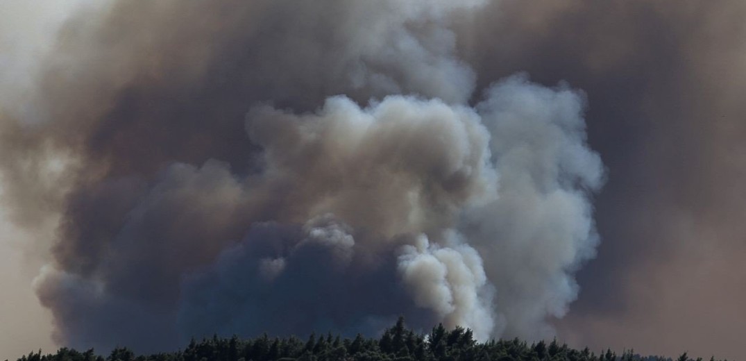 ΠΚΜ για τη φωτιά στη Σιθωνία: «Κάηκαν 7.000 στρέμματα αλλά σώθηκαν άνθρωποι και περιουσίες»