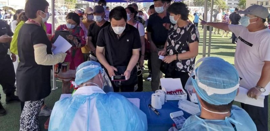 Κίνα: Εμβολιασμένο πλήρως το 75,6% του πληθυσμού κατά της COVID-19