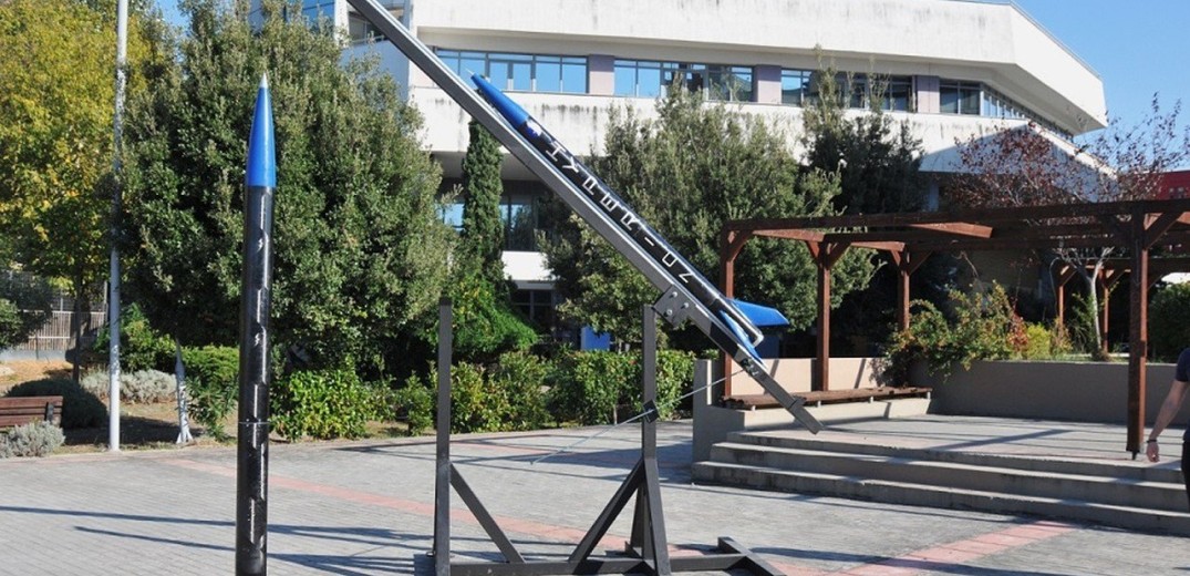 Θεσσαλονίκη: Φοιτητές του ΑΠΘ καινοτομούν κατασκευάζοντας και εκτοξεύοντας... πυραύλους