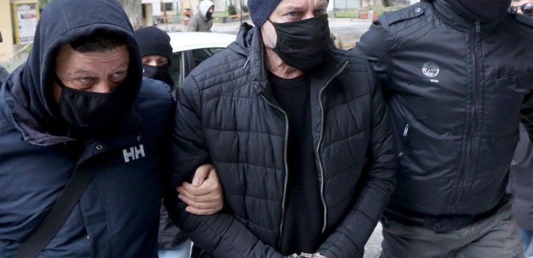 Ελληνικό #Metoo: Γιατί συνελήφθη ο Λιγνάδης - Τι αναφέρεται στο ένταλμα σύλληψης