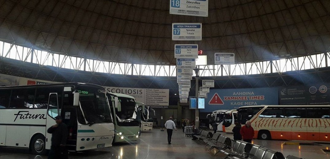 Θεσσαλονίκη: Προμήθευαν παράτυπους μετανάστες με εισιτήρια του ΚΤΕΛ