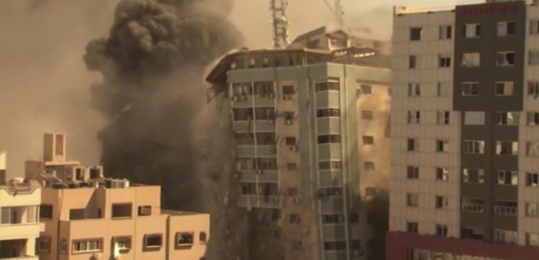 Κατέρρευσε πολυώροφο κτίριο στη Γάζα- Στεγάζονται τα ειδησεογραφικά πρακτορεία Associated Press και το Al Jazeera (φωτ. +βίντεο) 