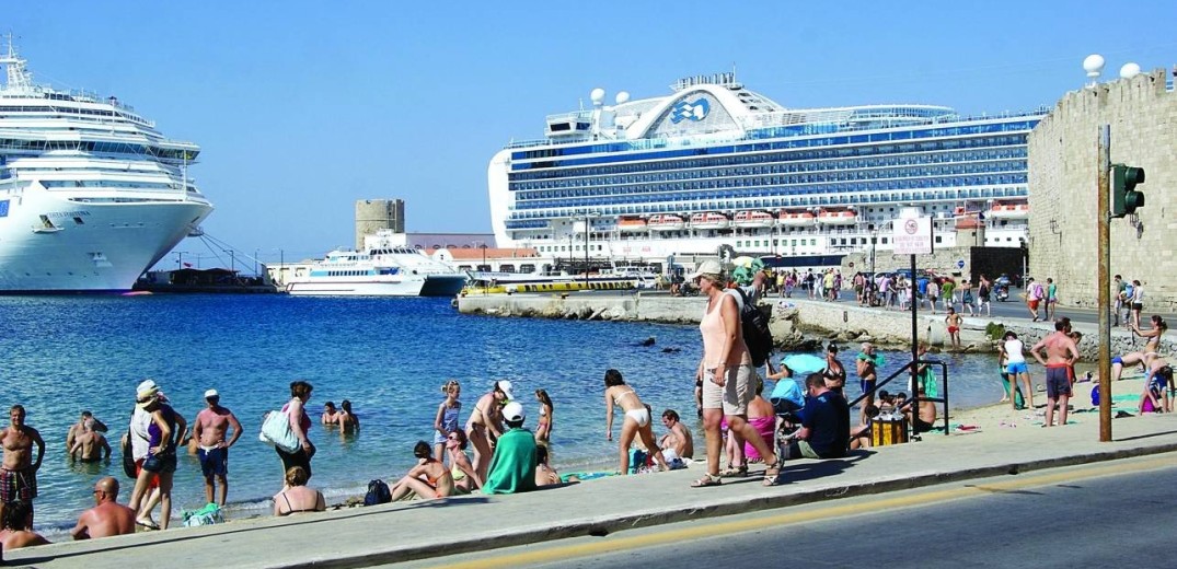 Ξεπέρασαν το ένα εκατομμύριο οι αφίξεις τουριστών στα νησιά του Νοτίου Αιγαίου	