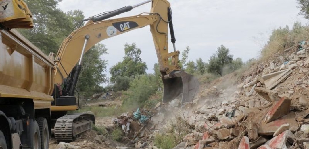 Απομακρύνονται μπάζα από προστατευόμενες περιοχές της Κεντρικής Μακεδονίας