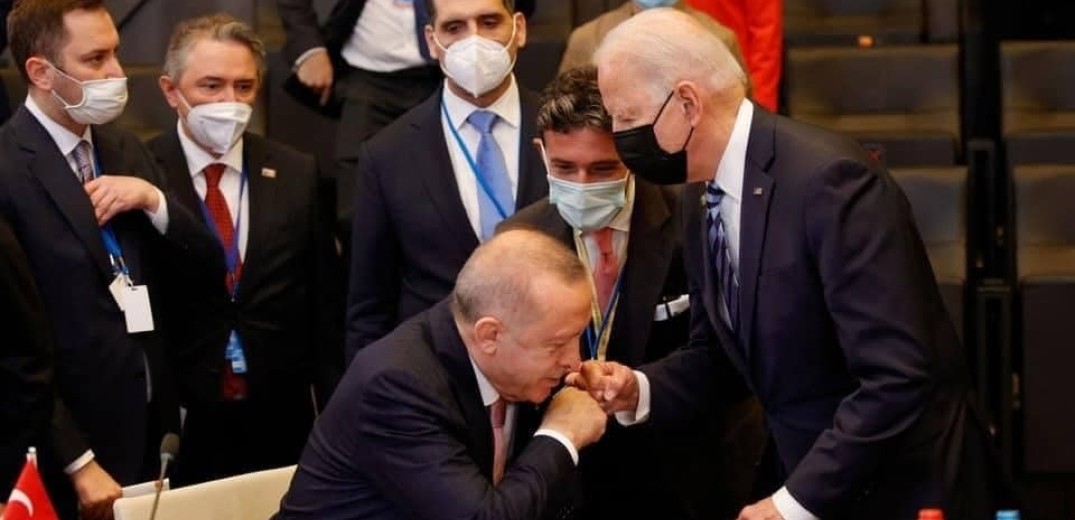 Ερντογάν - Μπάιντεν: Η... παρεξήγηση που έγινε viral  